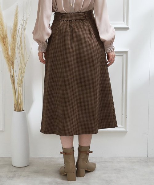Couture Brooch(クチュールブローチ)/【大人レディな着こなしに】ボタンデザインスカート/img37