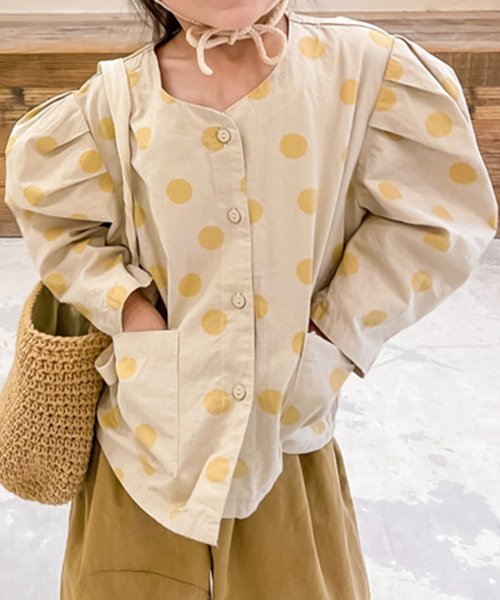 aimoha(aimoha（アイモハ）)/aimoha－KIDS－ 韓国子供服　タク入りボリューム袖水玉模様ブラウス/img01