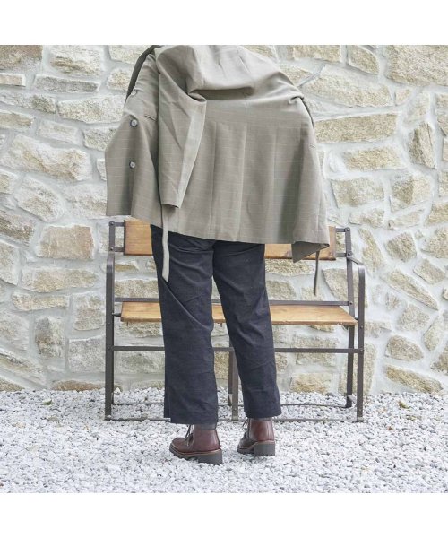 タンクソールレースアップショートブーツ 商品説明マウンテンブーツテイストのショートブーツ。すっきりとしたラストを使用しており、ボリューム感も程良いです。内 E2675385680 (20477円)