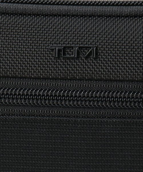 TUMI TRAVEL ACCESS. フォーン・ポーチ TRAVEL ACCESS Alpha