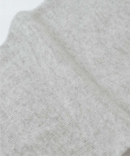 【elegancese / エレガンセーゼ】diamond knit ニットスカーフ ピュアカシミヤ 100% eleganceseの製品は elegancese diamond 全て上質なカシミヤを使用したマフラーです 最高品質とされる内モンゴル産のホワイト原料を使用しており しっとりと柔らかく 使い込むほど風合いが増し フワッと柔らかな肌触りを実感して頂けます 長さ 142cm