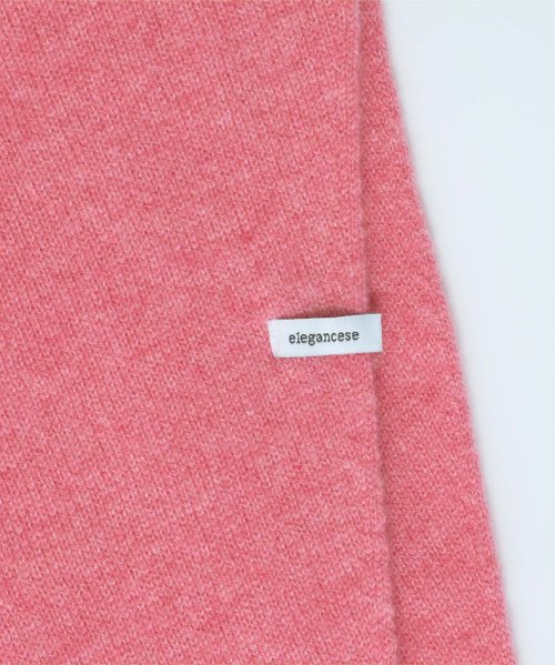 【elegancese / エレガンセーゼ】diamond knit ニットスカーフ ピュアカシミヤ 100% eleganceseの製品は elegancese diamond 全て上質なカシミヤを使用したマフラーです 最高品質とされる内モンゴル産のホワイト原料を使用しており しっとりと柔らかく 使い込むほど風合いが増し フワッと柔らかな肌触りを実感して頂けます 長さ 142cm