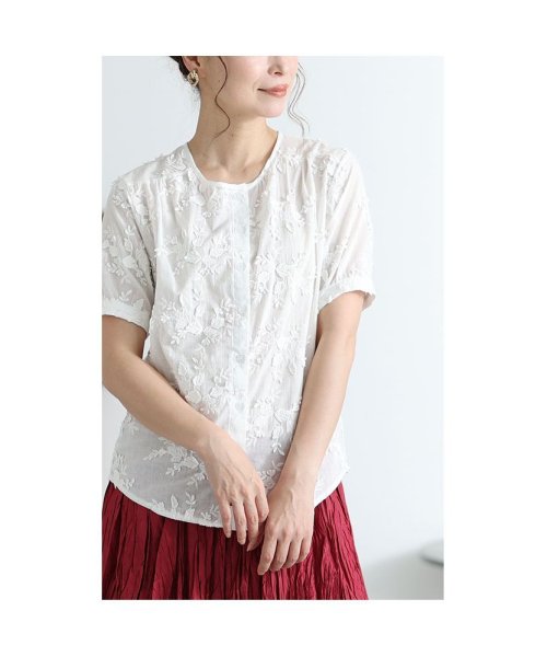 Sawa a la mode(サワアラモード)/リーフ刺繍の涼しげなコットンシャツ/img13