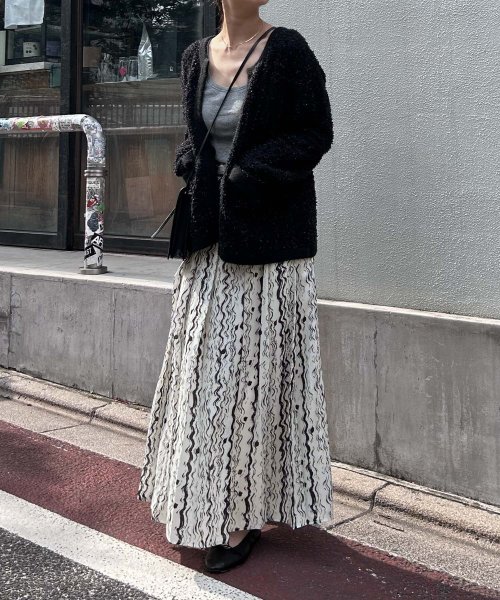 【Audrey and John Wad】ペイントライクワンウェイプリーツスカート ヒップ95 2cm H164 B79 W58 H82