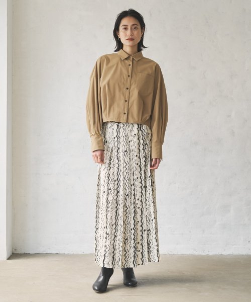 【Audrey and John Wad】ペイントライクワンウェイプリーツスカート ヒップ95 2cm H164 B79 W58 H82