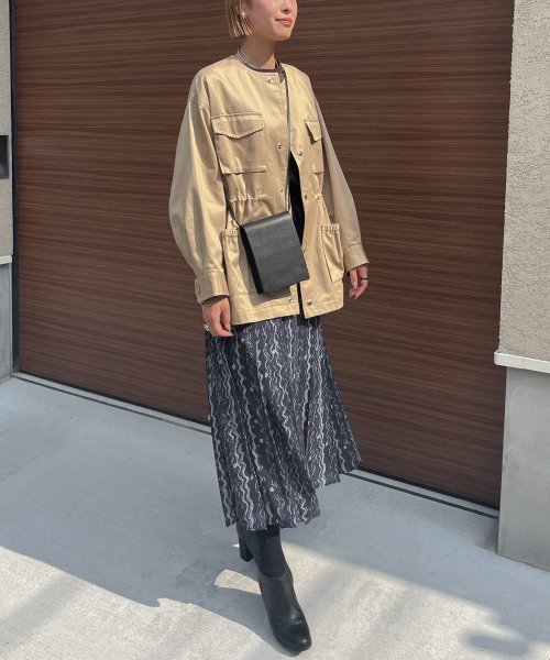 【Audrey and John Wad】ペイントライクワンウェイプリーツスカート ヒップ95 2cm H164 B79 W58 H82