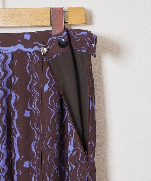 【Audrey and John Wad】ペイントライクワンウェイプリーツスカート ヒップ95 2cm H164 B79 W58 H82