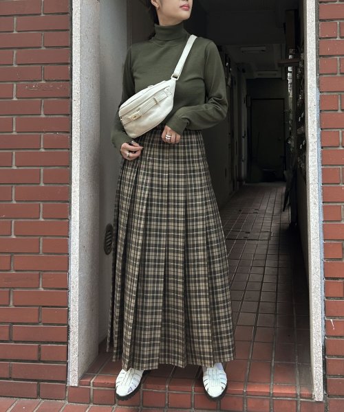 【Audrey and John Wad】オーバーチェックプリーツスカート 