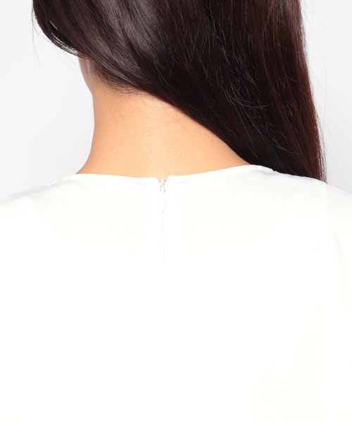 ラッフルフリルブラウス 