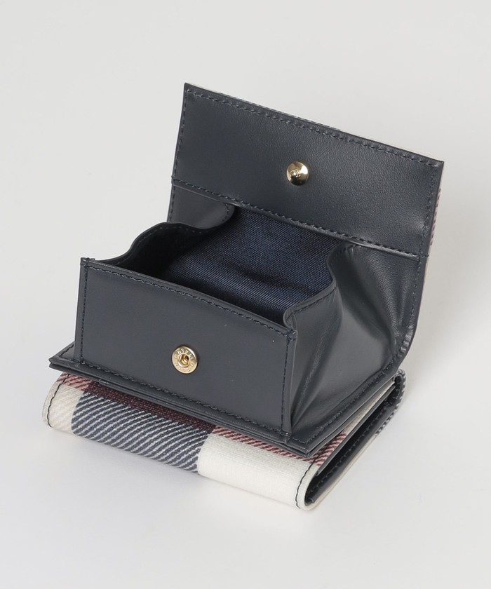 クレストブリッジチェックPVC三つ折り財布 楽天市場】【SALE／13%OFF】パーシャルクレストブリッジチェックPVC三