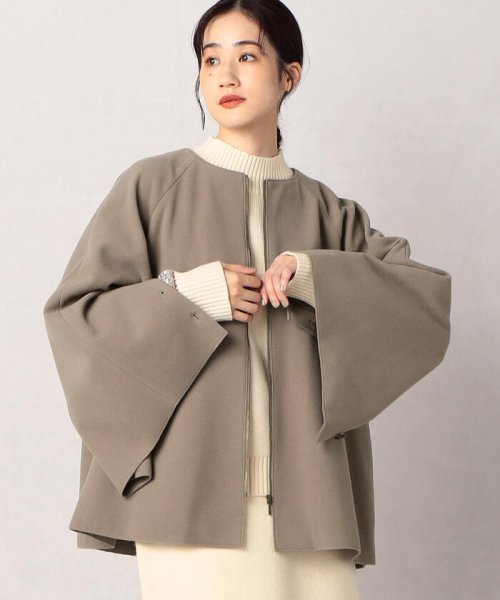 オープンスリーブ　ケープコート …… B82 W57 H84