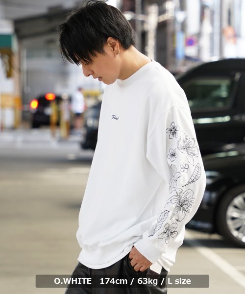 1111clothing(ワンフォークロージング)/オーバーサイズ スウェット メンズ トレーナー レディース ビッグスウェット ワンポイント ロゴ 刺繍 花刺繍 袖刺繍 ぽわん袖 トップス 長袖 大きいサイズ /img08