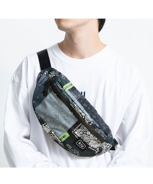 BACKYARD FAMILY(バックヤードファミリー)/キウ Kiu k84 Water Proof Body Bag/img04