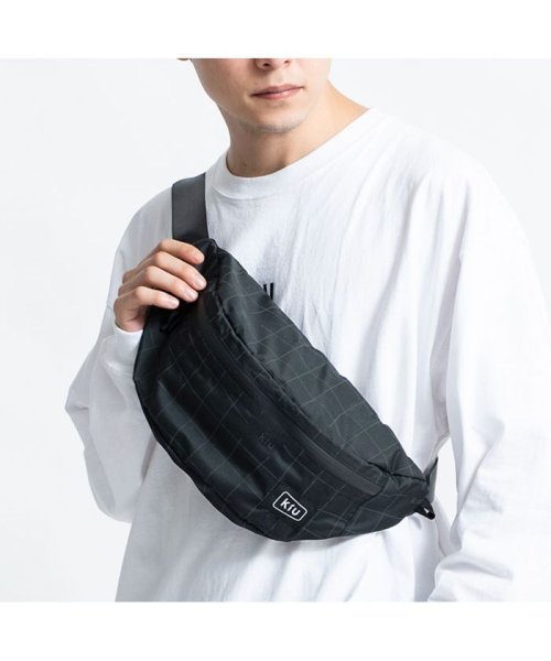 BACKYARD FAMILY(バックヤードファミリー)/キウ Kiu k84 Water Proof Body Bag/img06