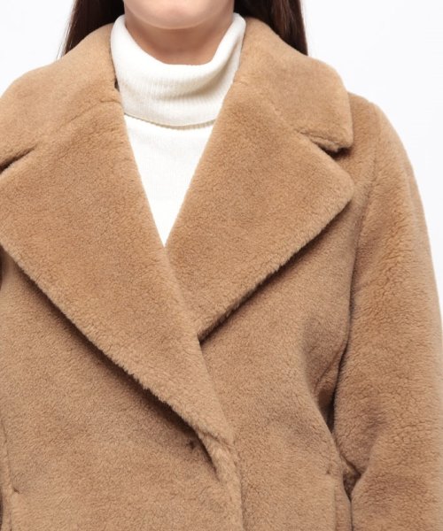 キャメルボアコクーンコート なし