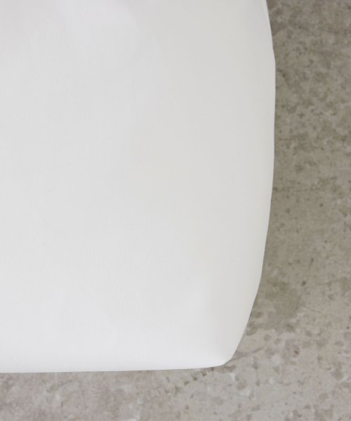 【EFOLE】フェイクレザー パデット ドローストリング トート バッグ 人気・おすすめ｜売れ筋商品・話題商品におすすめ 品質チェック済み 安心配送 今月のおすすめ