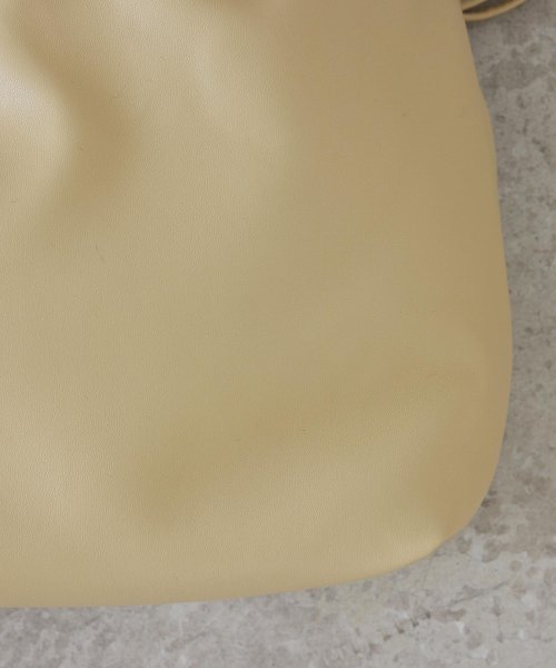 【EFOLE】フェイクレザー パデット ドローストリング トート バッグ 人気・おすすめ｜売れ筋商品・話題商品におすすめ 品質チェック済み 安心配送 今月のおすすめ