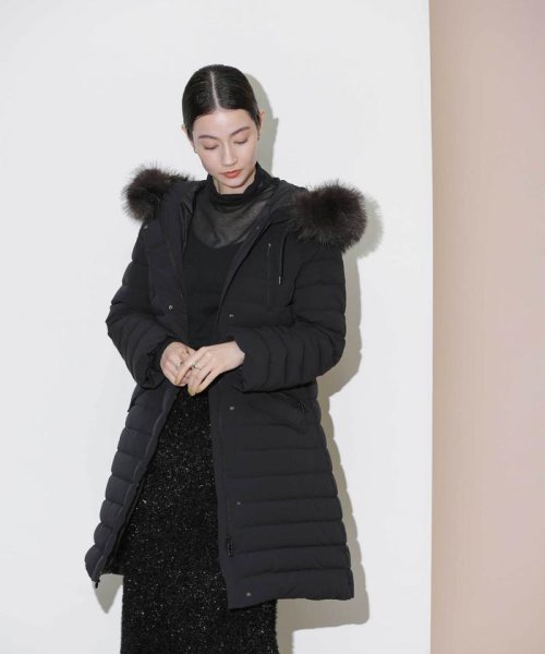 「西川ダウン(R)」ストレッチロングシェイプダウン 西川ダウン で定番人気のウエストシェイプ型ロングダウンに新型が登場