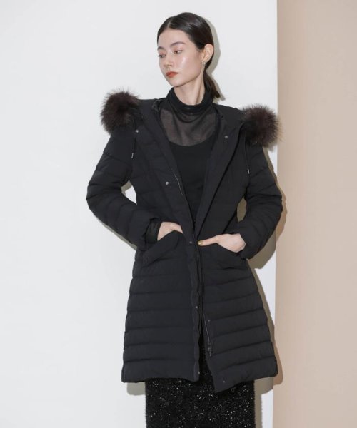 「西川ダウン(R)」ストレッチロングシェイプダウン 西川ダウン で定番人気のウエストシェイプ型ロングダウンに新型が登場