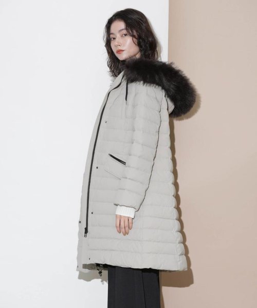 「西川ダウン(R)」ストレッチロングシェイプダウン 西川ダウン で定番人気のウエストシェイプ型ロングダウンに新型が登場