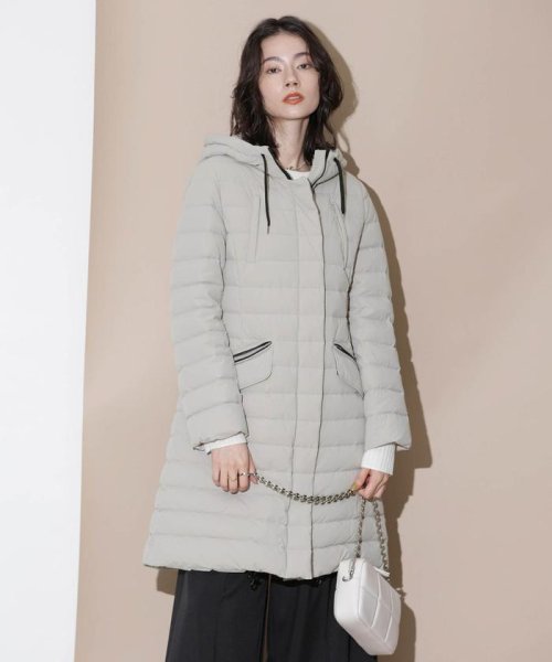 「西川ダウン(R)」ストレッチロングシェイプダウン 西川ダウン で定番人気のウエストシェイプ型ロングダウンに新型が登場