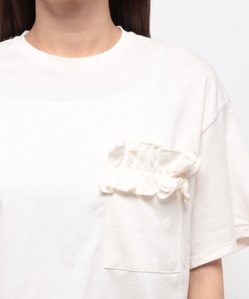 BENETTON (women)(ベネトン（レディース）)/フリルポケット付きショート丈半袖Tシャツ・カットソー/img11