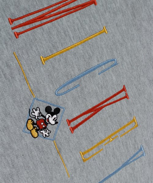 DISNEY(DISNEY)/【DISNEY/ディズニー】Mickey Mouse 裏毛ワイド ドロップショルダークルーネックトレーナー/img03