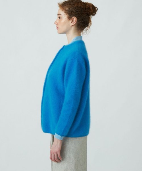 フラッフィーヤーン クルーネックカーディガン 