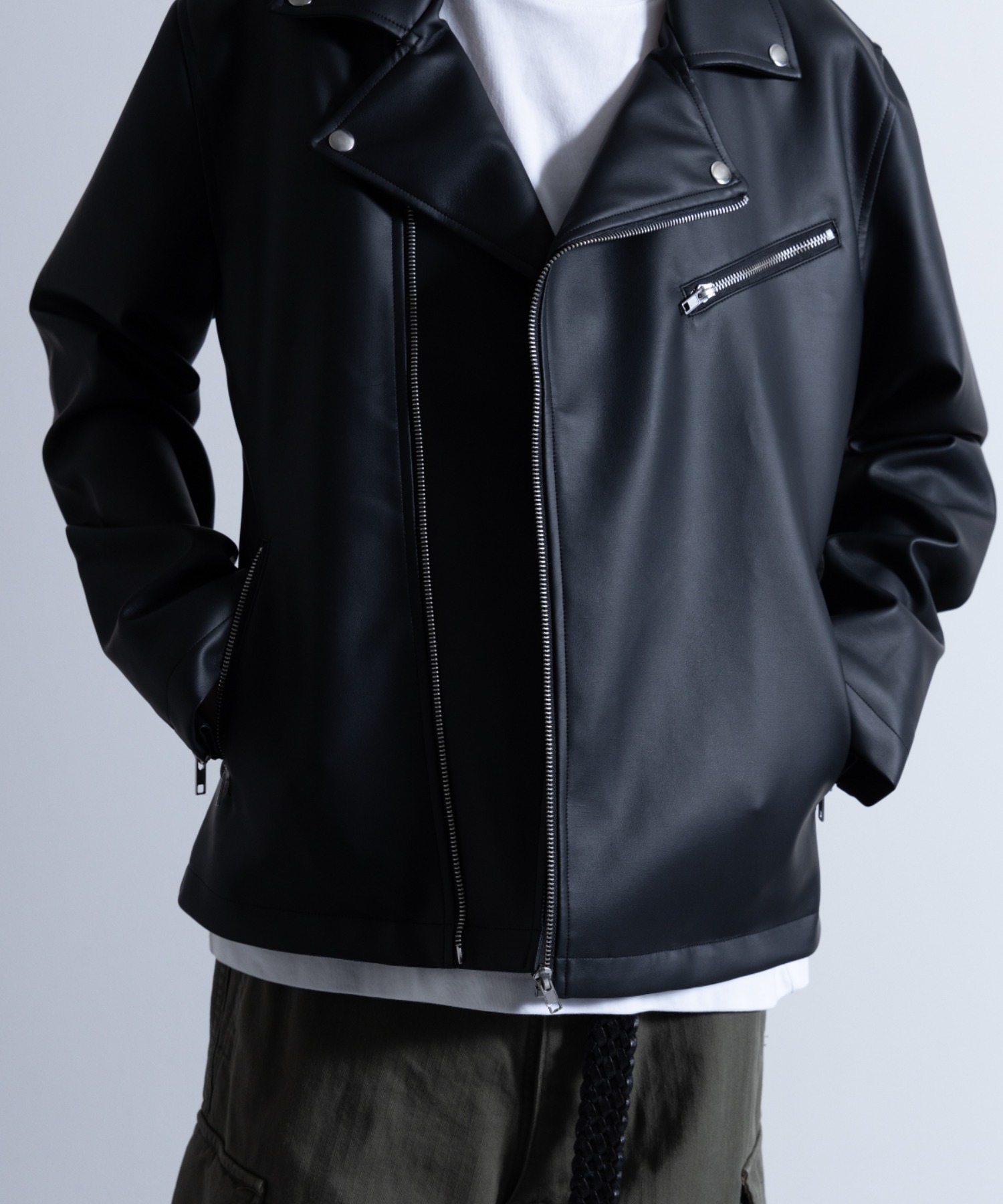 URBAN RESEARCH iD メルトン/UKラムレザー スタジャン URBAN RESEARCH（アーバンリサーチ）の「URBAN RESEARCH iD メルトン