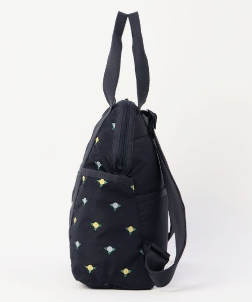 LeSportsac(LeSportsac)/DOUBLE TROUBLE BACKPACKピオニーエンブロイダリー/img01