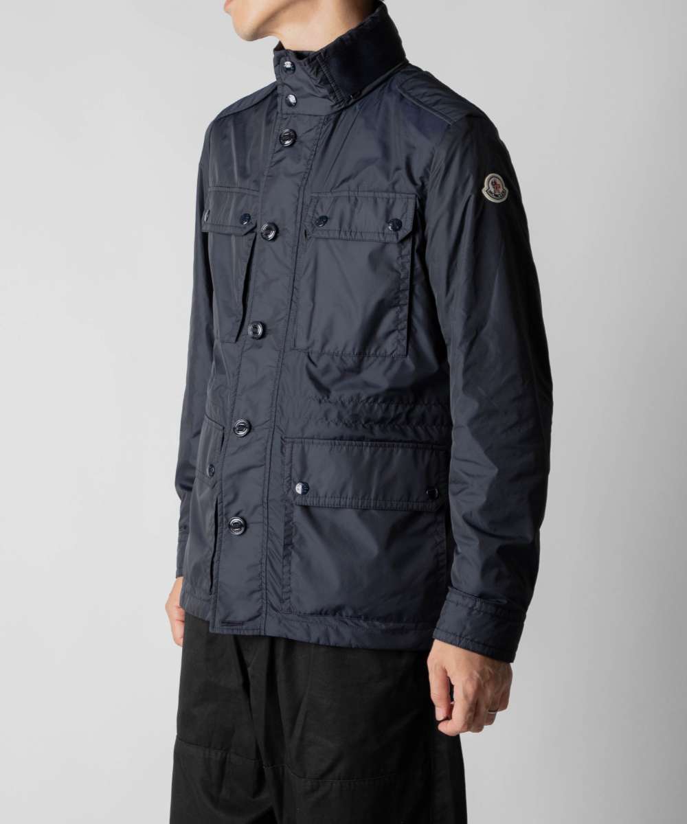 MONCLER カジュアルジャケット メンズ