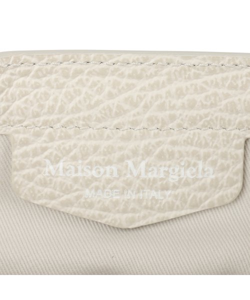 Maison Margiela メゾン マルジェラ ショルダーバッグ S56WG0081 P4455 H9677 Maison Margiela マルジェラ ショルダーバッグ S56WG0081 P4455 マイクロ グレージュ GREIGE