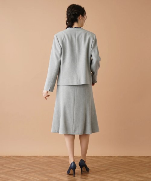 ノーカラージャケット 