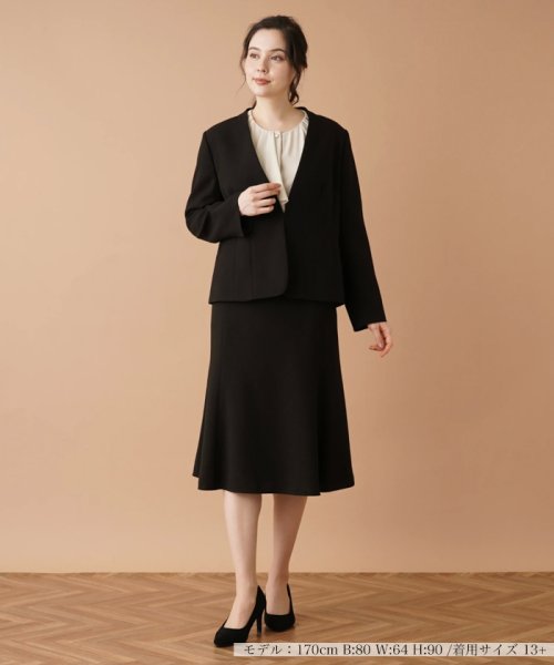 ノーカラージャケット 