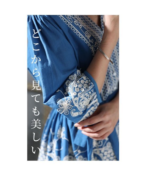 Sawa a la mode(サワアラモード)/ペイズリー刺繍が魅力的なフレアブラウス/img03