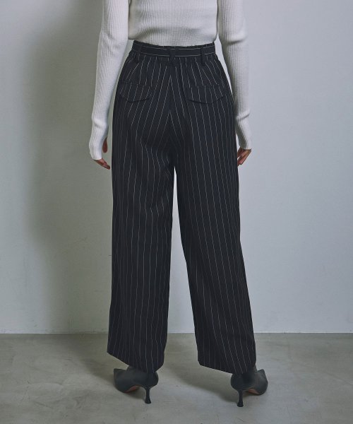 MIELI INVARIANT(ミエリ インヴァリアント)/Pinstripe Belt Slacks/img26