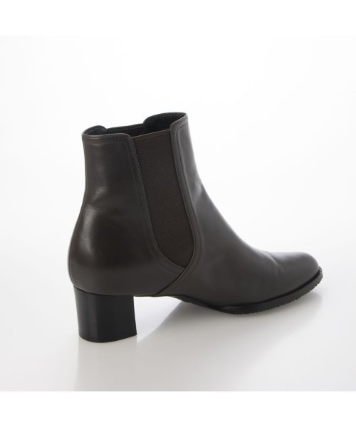 サイドゴアレザーショートブーツ 
