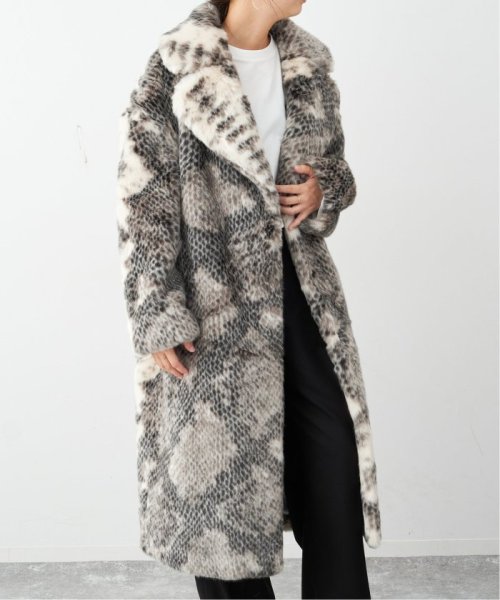 U by Spick&Span(ユーバイ　スピック＆スパン)/【JAKKE/ジャッキー】 KATIE COAT SNAKE PRINT/img01