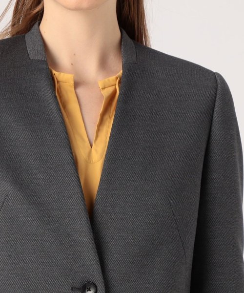 カルゼサーキュラー ノーカラージャケット 