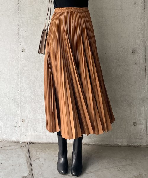 【Audrey and John Wad】プリーツロングフレアスカート H164 B79 W58 H82 Audrey and John