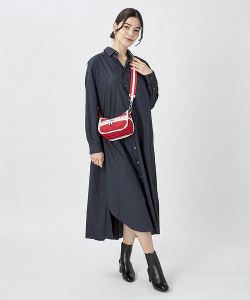 SMALL LOAF CROSSBODYスペクテイタールージュレッド SMALL LOAF