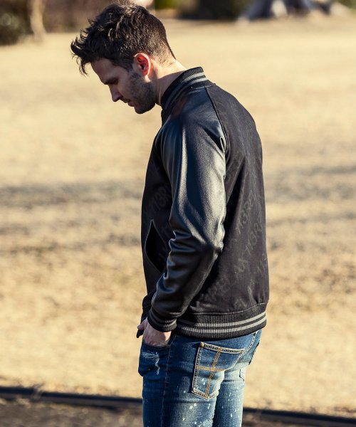 1PIU1UGUALE3 RELAX(ウノピゥウノウグァーレトレ リラックス)総柄スタジアムジャンパー 