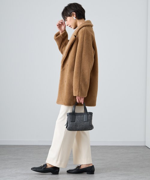 キャメルボアコクーンコート なし
