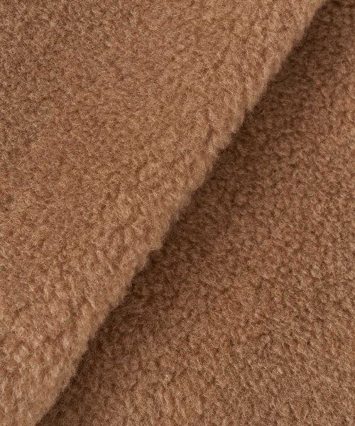 キャメルボアコクーンコート なし