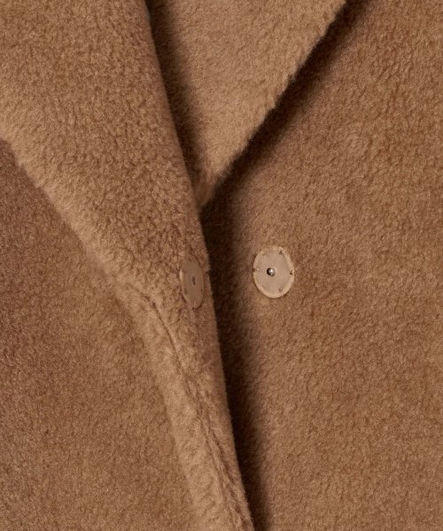 キャメルボアコクーンコート なし