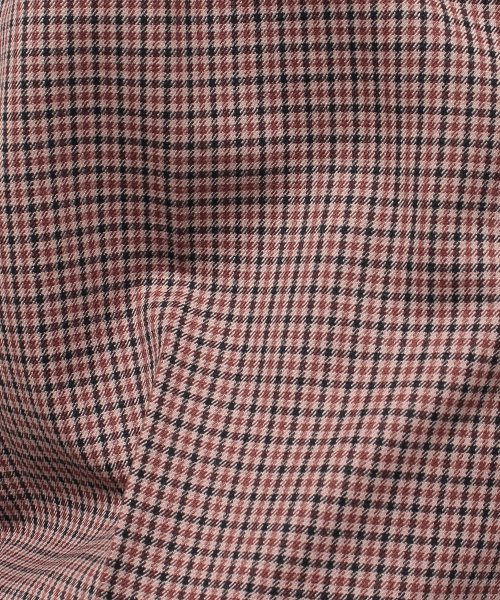 ガンクラブチェックパンツ 商品説明一点投入でスタイリングが秋冬らしくトラッドにシフトする、ガンクラブチェック柄のセンタープレスパンツ。ウエストをゴムで切り替えた優しいフィット感で、生地 T1567646029(12100円)