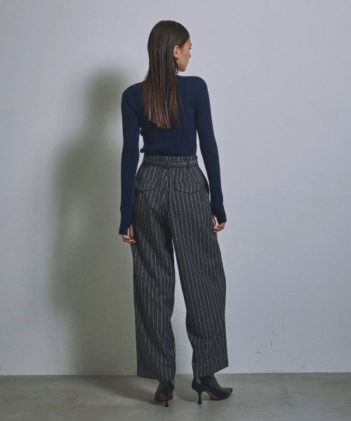 MIELI INVARIANT(ミエリ インヴァリアント)/Pinstripe Belt Slacks/img45