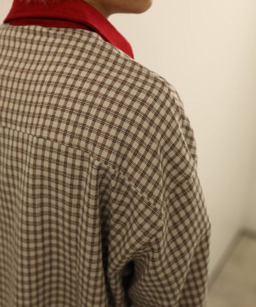 HOOK(HOOK（フック）)/HOOK －original－ レトロ調可愛いワンちゃん刺繍チェック柄長袖シャツ/img18