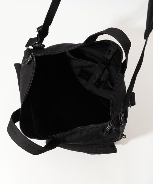 TOMORROWLAND GOODS(TOMORROWLAND GOODS)/AMIACALVA Gabardine helmetbag ヘルメットバッグ/img09