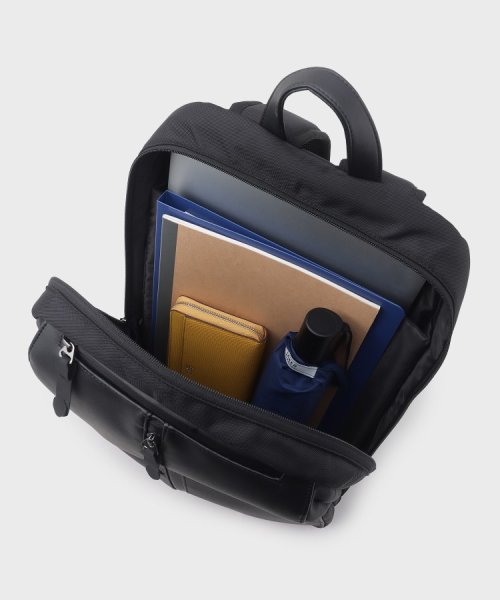 【高機能】 ライトウエイトバッグパック 